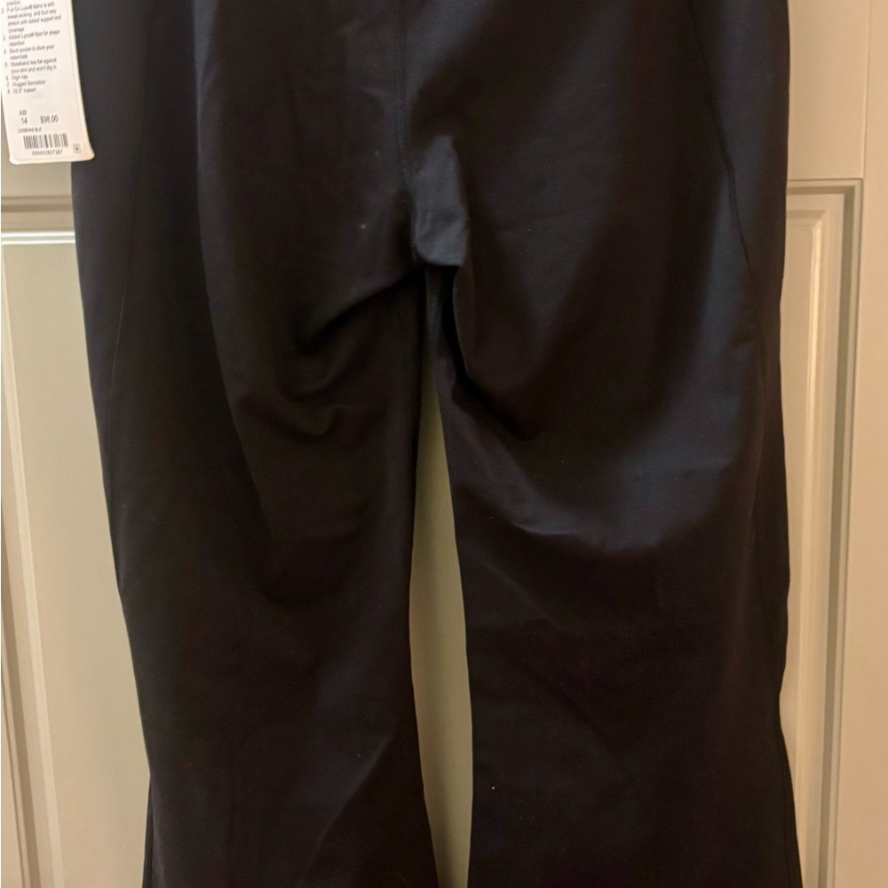 Lululemon Groove Pant Flare 
Super High-Rise - Picture 6 of 8